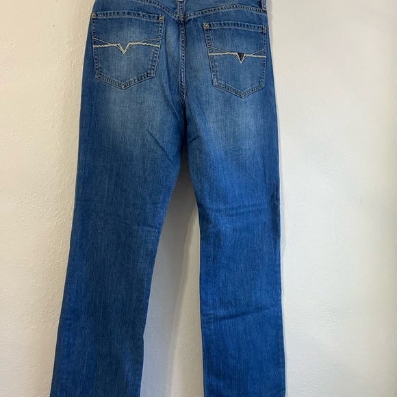 Guess jeans in excellent condition. - Picture 4 of 4